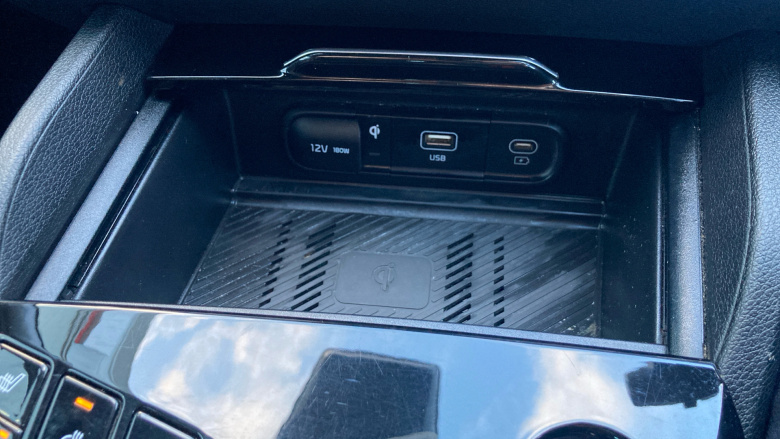 Kia Sportage 1.6T GDi 207 HEV GT-Line S 5dr Auto AWD Hybrid Estate